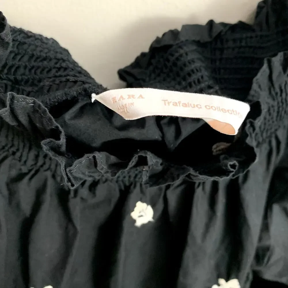 Zara Trafaluc Black White Off Shoulder Top Floral Embroider Puff Sleeve Blouse S